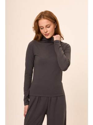 Zoor Ultra Soft Penye Modal Boğazlı Yaka Bluz