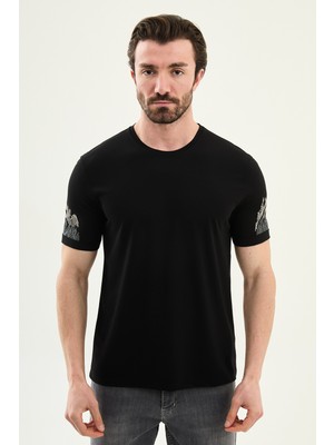 MCR Düz Slim Fit Kolu Nakışlı Bisiklet Yaka Erkek T-Shirt