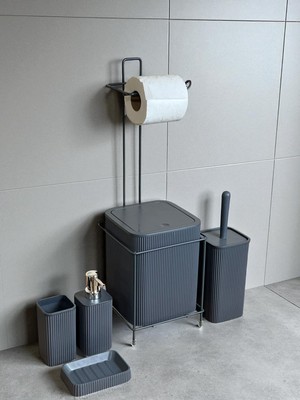 6 Parça Banyo Seti Metal Stantlı Çöp Kovalı Wc Kağıtlık ve Tuvalet Fırçası Katı - Sıvı Sabunlu