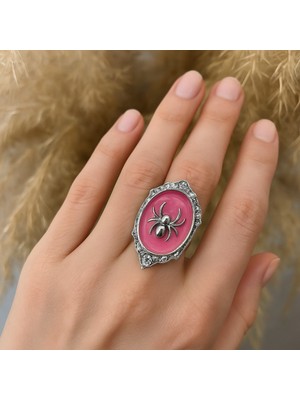 Herşey Nota Pembe Örümcek Figürlü Yüzük – Alternatif Tarz ve Cesur Zarafetin Simgesi, Ayarlanabilir Unisex Model