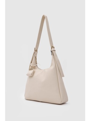 Shule Bags Guts Charmlı Salaş Omuz Çantası Krem