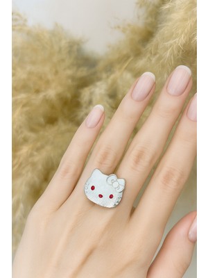 Herşey Nota Hello Kitty Portre Figürlü Metal Yüzük – Sevimliliğin, Neşenin ve Tatlı Zarafetin Simgesi