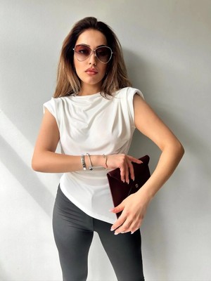 Shopping Shop Omzu Vatkalı Drapeli Sıfır Kol Bluz Beyaz