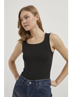 Shopping Shop Kare Yaka Askılı Çıtçıtlı Bodysuit Sıyah