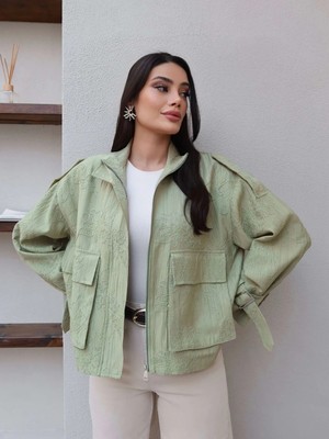 Esra Helvacı Çiçek Nakışlı Kol Kemerli Ceket