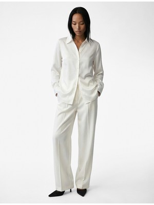 Koton Regular Fit Uzun Kollu Klasik Yaka Düğmeli Saten Gömlek