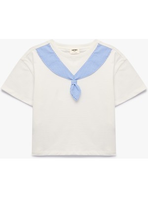 Koton Bisiklet Yaka Aplike Detaylı Kısa Kollu Pamuklu Tişört