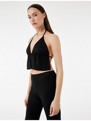 Koton Koton x Zeynep Bastık - Bağlama Detaylı Taşlı Askılı Viskon Karışımlı Slim Fit V Yaka Bluz