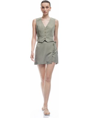 Koton Bağlama Detaylı Modal Kruvaze Şort Etek