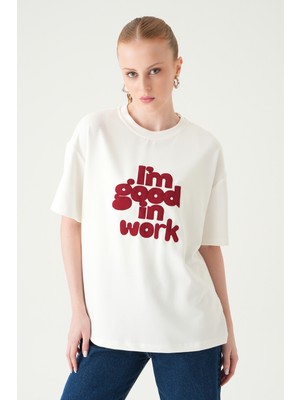 Rays Beyaz Yazı Nakışlı Tişört 8106