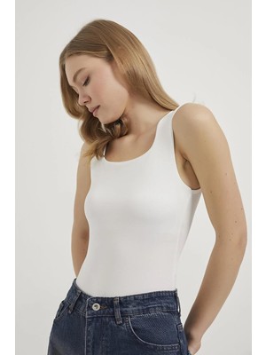 Shopping Shop Kare Yaka Askılı Çıtçıtlı Bodysuit Beyaz
