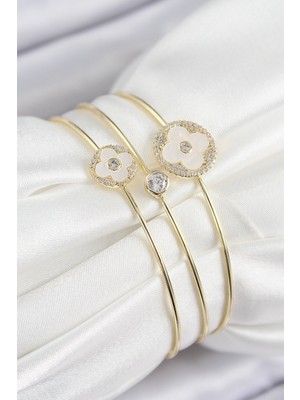 Inure Jewelry Pirinç Zirkon Taşlı Yonca Model Gold Renk Vip 3'lü Kadın Bileklik