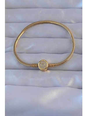 Inure Jewelry Pirinç Gold Renk Zirkon Taşlı Charm Bileklik