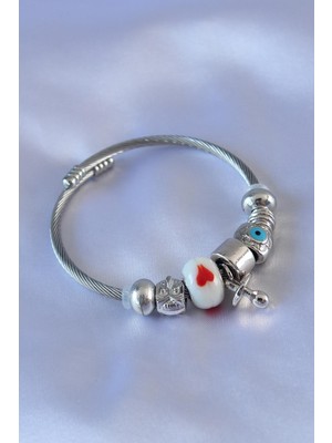 Inure Jewelry Kalp ve Nazar Boncuk Detaylı Charm Kadın Bileklik