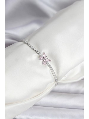 Inure Jewelry Kelebek Model Zirkon Taşlı Gümüş Renk Pirinç Su Yolu Kadın Bileklik