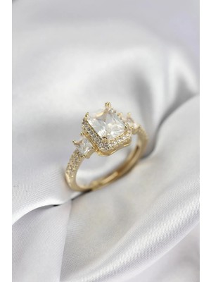 Inure Jewelry Gold Renk Kare Baget Zirkon Taşlı Tek Taş Model Kadın Yüzük