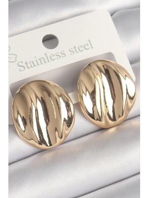 Inure Jewelry Pirinç Gold Renk İşlemeli Daire Plaka Model Kadın Küpe