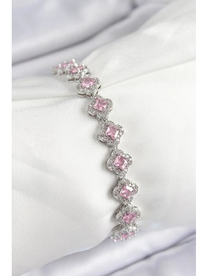 Inure Jewelry Pirinç Zirkon Taşlı Pembe Yonca Baget Model Gümüş Renk VIP Seri Kadın Bileklik