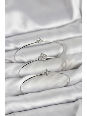 Inure Jewelry Zirkon Taşlı Gümüş Renk Yonca Tasarım 3'lü Kadın Bileklik Kombini