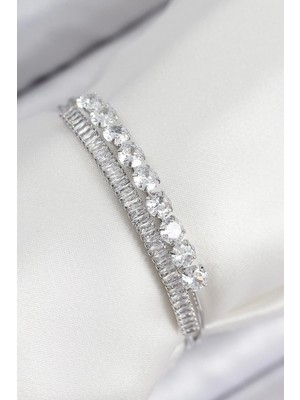 Inure Jewelry Pirinç Zirkon Taşlı Su Yolu Model Gümüş Renk Kadın Bileklik