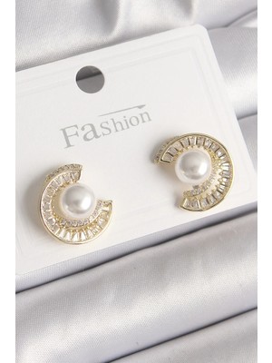 Inure Jewelry Pirinç Gold Renk Zirkon Taşlı Salyangoz Model İnci Detay Kadın Küpe