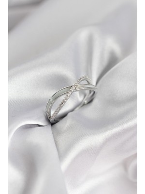 Inure Jewelry Zirkon Taşlı Sarmal Sedefli Gümüş Renk Kadın Yüzük