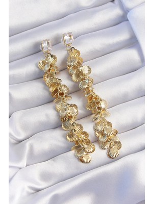 Inure Jewelry Pirinç Gold Renk Zirkon Taşlı Minimal Deniz Kabuklu Sallantılı Küpe