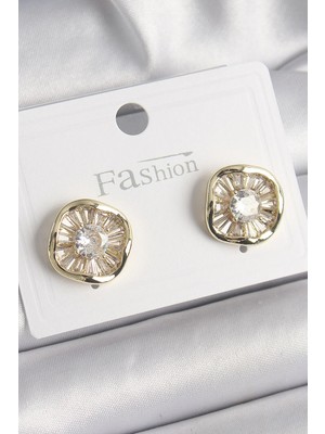 Inure Jewelry Pirinç Gold Renk Zirkon Taşlı Yonca Model Kadın Küpe