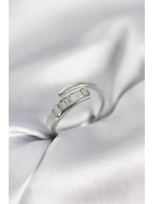 Inure Jewelry Baget Zirkon Taşlı Gümüş Renk Kadın Yüzük