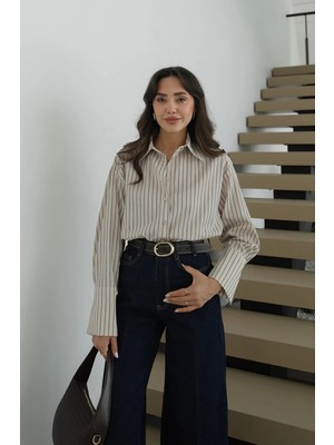 Havoş Bej Sırt Pliseli Çizgili Gömlek