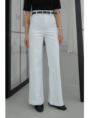 Havoş Beyaz Nervürlü Kemerli Jean
