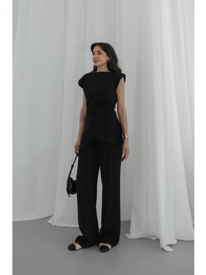 Havoş Siyah Backo Vatkalı Asimetrik Bluz Pantolon Takım