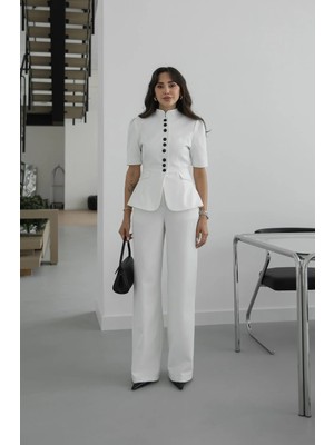 Havoş Beyaz Lugo Düğme Detaylı Ceket Pantolon Takım