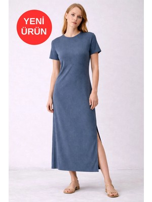 Kadın Bürümcük Kumaş Bisiklet Yaka Kısa Kollu Yırtmaçlı Elbise