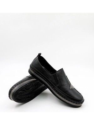 Park Moda Kadın Günlük Yıldız Aksesuarlı Ayakkabı PM253 Siyah Cilt