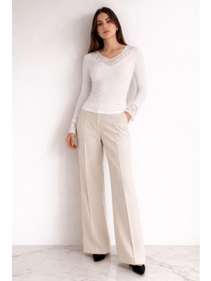 Shopping Shop V Yakası Dantelli Body Ekru