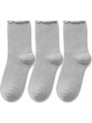 QUALITY WALKING 3’lü Kadın Bambu Dikişsiz Çorap Fırfır Detaylı Tasarım Ipeksi His Rahat Kullanım