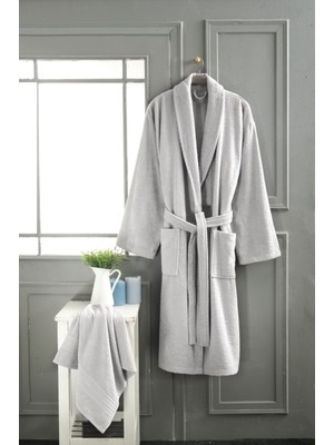 Arvilla Home Büyük Beden 2'li Bornoz Takımı Gri Pamuk Kumaşlı Konforlu ve Şık Tasarım