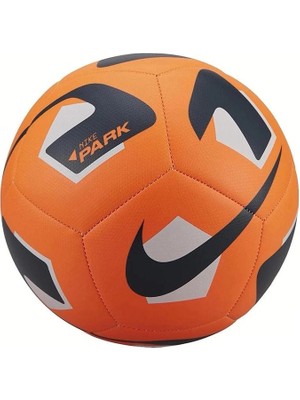 Nike Park Turuncu Futbol Topu DN3607-803 Çim Saha İçin 5 Numara Özellikli Dayanıklı Top