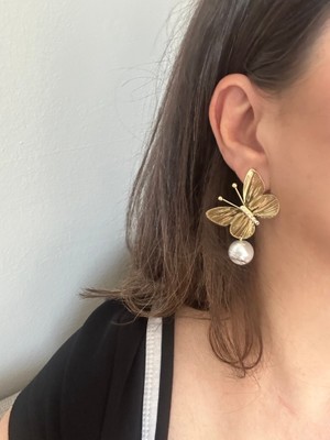 ALS Tasarım Dünyası Kadın Gold Renk Kelebek Model Ucu Incili Zarif Şık Küpe