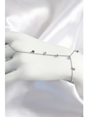 Inure Jewelry Pirinç Renkli Zirkon Taşlı Sallantılı Yıldızlı Model Gümüş Renk Kadın Şahmeran