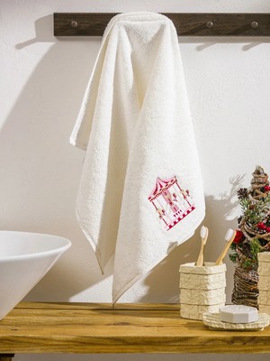 Lc Waikiki Yeni Sezon Nakışlı Pamuklu Yüz Havlusu 50X80 cm