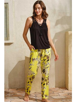 Toyigoo Ieg™ Sıfır Kol V Yaka Viskon Çiçek Desenli Yazlık Uzun Uzun Paçalı Dantel Detaylı Pijama