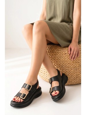 Kazax Kaji Siyah Cilt Çift Tokalı Sandalet