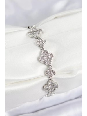 Uravas Store Pirinç Zirkon Taşlı Yonca Model Gümüş Renk Vip Seri Kadın Bileklik - TJ-BB7521