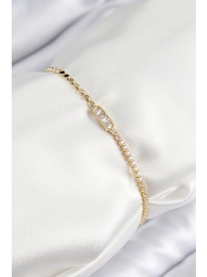 Venüs Shopping Pirinç Zirkon Taşlı Dikdörtgen Model Ezme Zincir Gold Renk Kadın Bileklik - TJ-BB7593