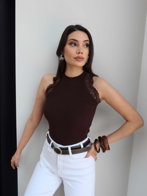 Esra Helvacı Dantelli Triko Atlet