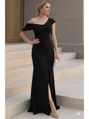 Mericline Kadın Tek Omzu Açık Kısa Kollu Önden Yırtmaçlı Uzun Ithal Krep Elbise