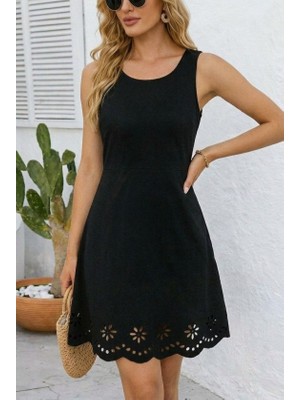 Gökyüzü Moda Kadın Askılı Yuvarlak Yakalı Çiçek Desenli Ithal Krep Kısa Elbise