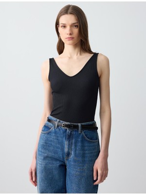 Jimmy Key Siyah Dar Kesim V Yaka Basic Örme Atlet